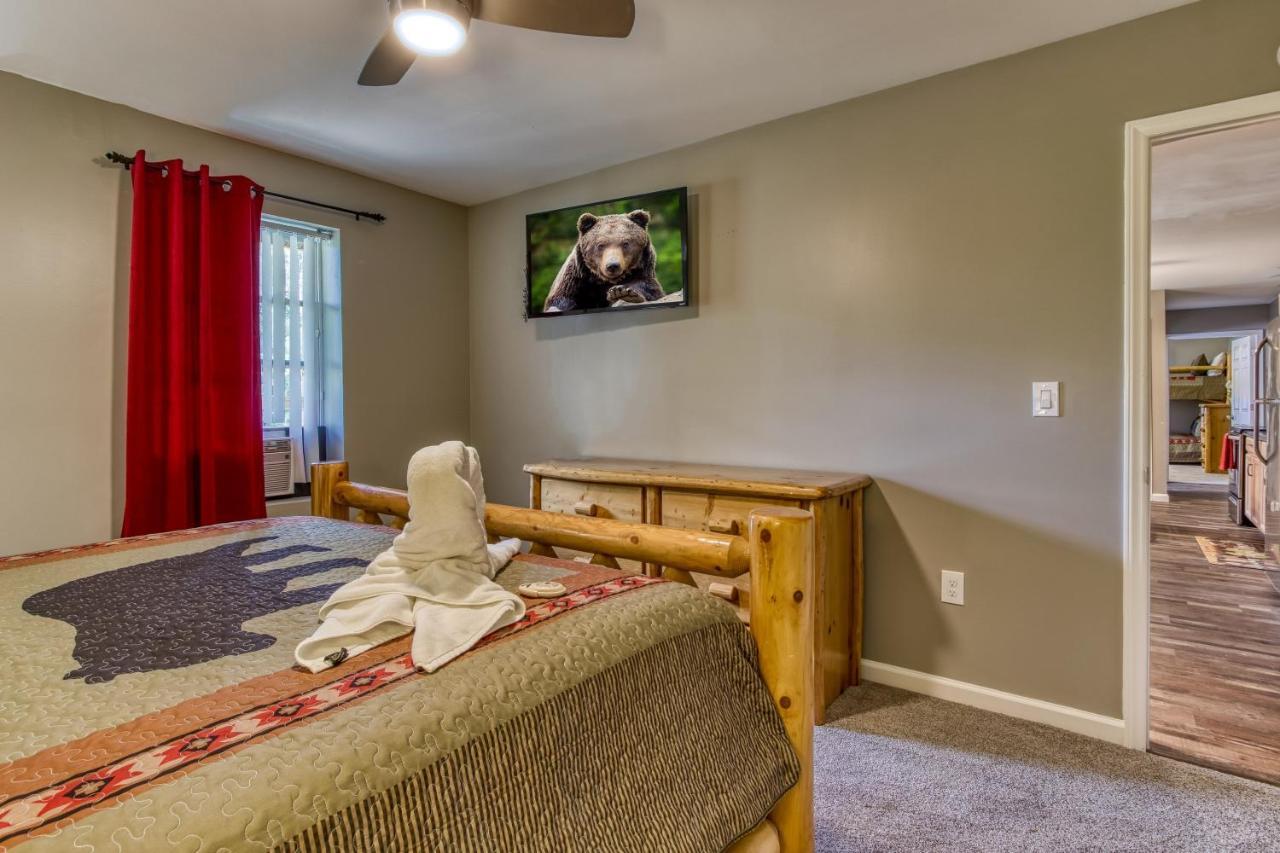 Fun & Games By Honeybearcabins 2Br/1Ba Sleeps 7 Sevierville Extérieur photo