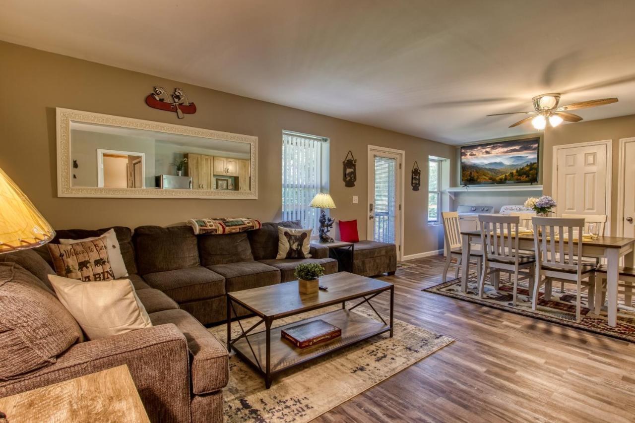Fun & Games By Honeybearcabins 2Br/1Ba Sleeps 7 Sevierville Extérieur photo